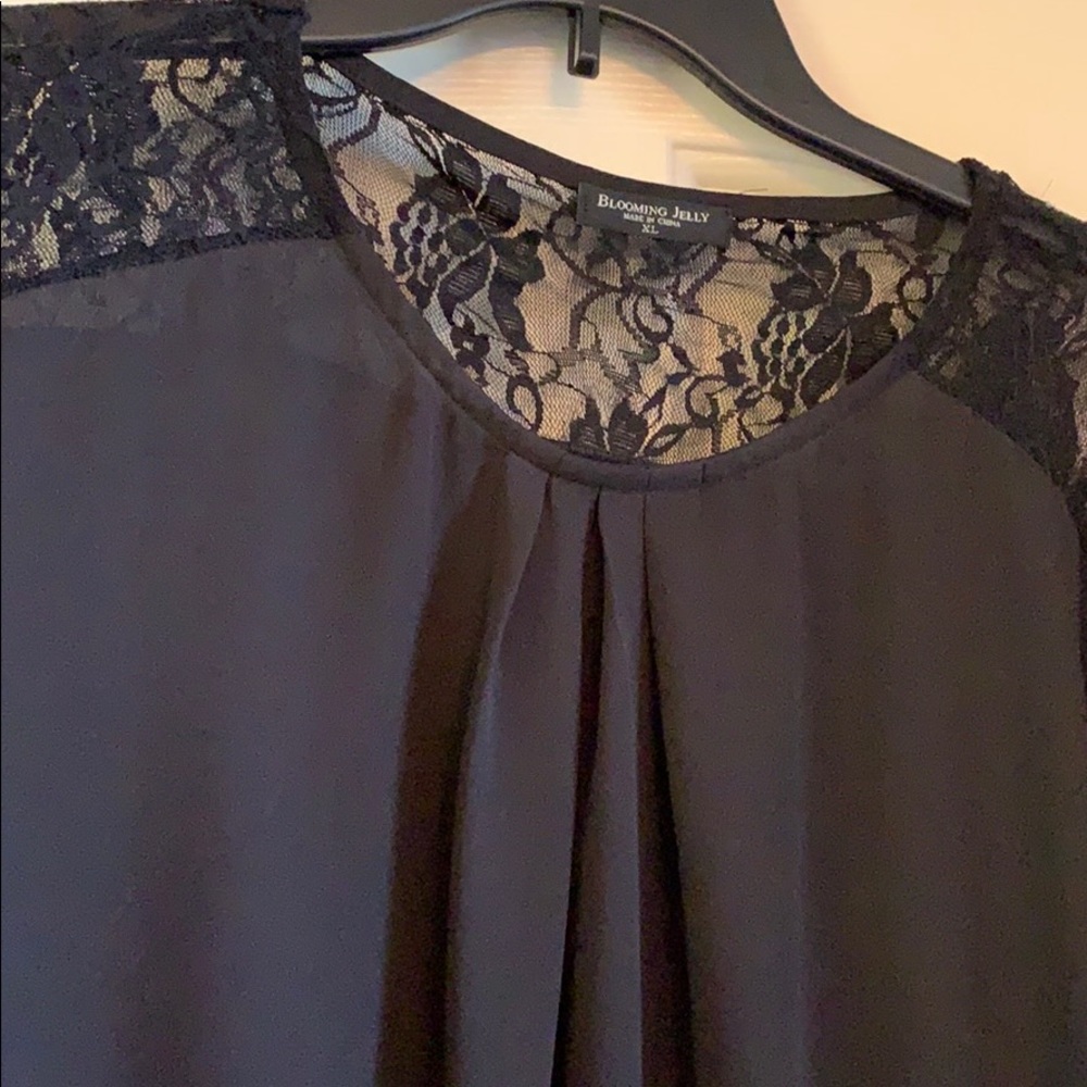 Blouse - Picture 3 of 5